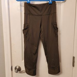 Ivivva crops size 10